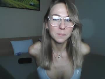girl Live Naked Cam Girls with viktoriaaember