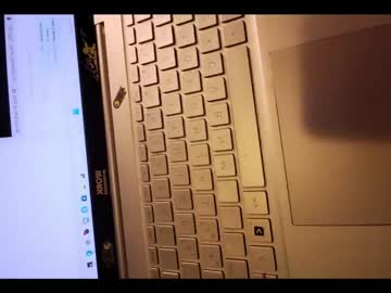 couple Live Naked Cam Girls with emberxtony