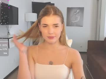 girl Live Naked Cam Girls with adrianawow1