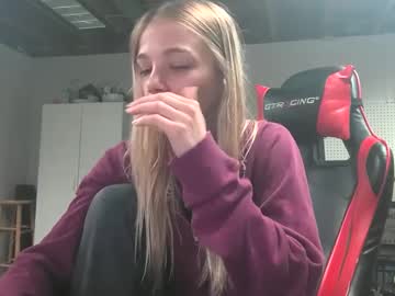 couple Live Naked Cam Girls with chloe_damian