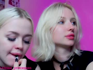 couple Live Naked Cam Girls with angelic_lovers_