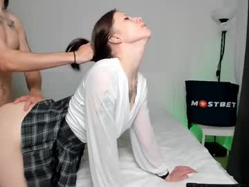 couple Live Naked Cam Girls with lilkimchii