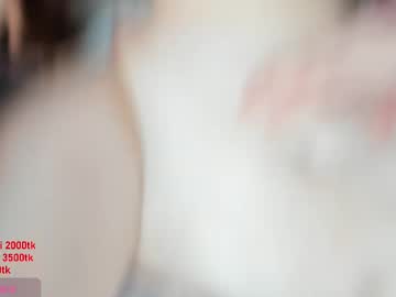 couple Live Naked Cam Girls with b4by_emilia