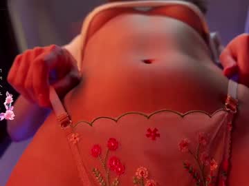 girl Live Naked Cam Girls with plumybun