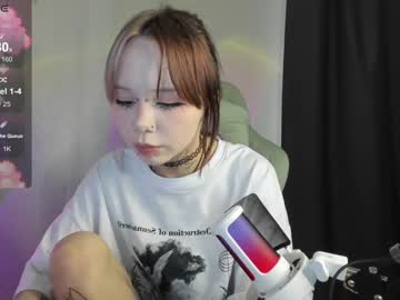 girl Live Naked Cam Girls with gummi_heart