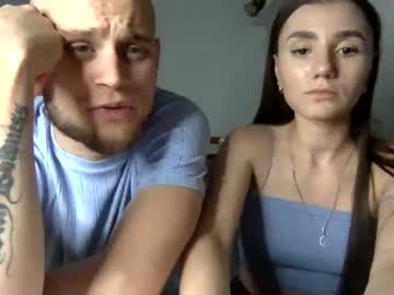 couple Live Naked Cam Girls with angelina_sunshine
