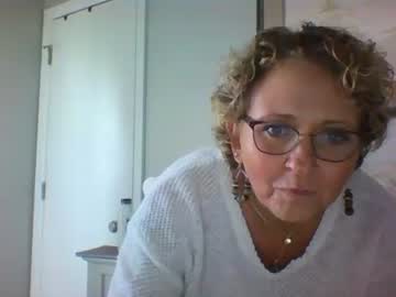 girl Live Naked Cam Girls with momnxtdoor