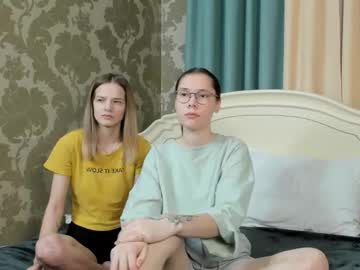 couple Live Naked Cam Girls with lisa_alice0