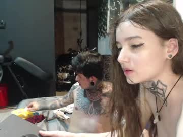 couple Live Naked Cam Girls with alucardcarmilaa